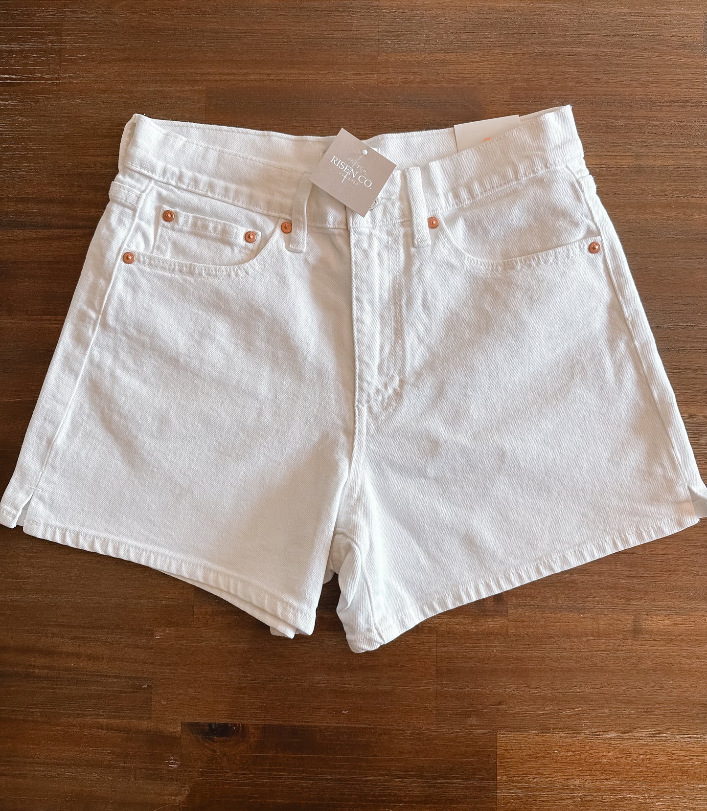 Lila white high rise short